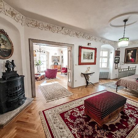 Divna Pani Luxury Gallery Rooms Banská Štiavnica Exterior foto